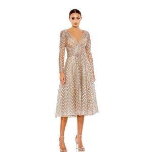 Mac Duggal Metallic Silver Midi Dress